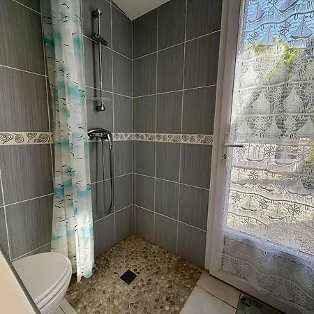 Maison 4 Pieces Proche Centre-ville A Oleron Pour 6 Personnes - Fr-1-246a-172 *